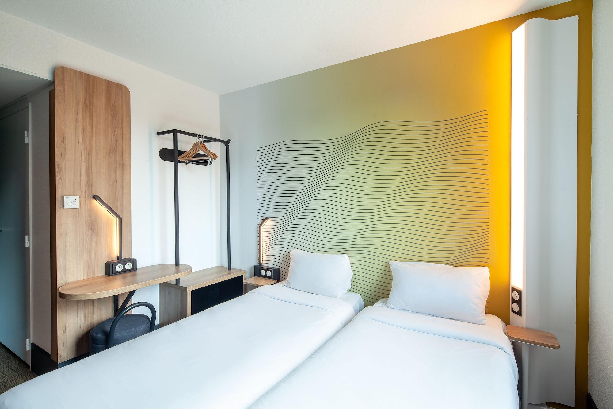 B&B Hotel Paris Porte Des Lilas Екстериор снимка